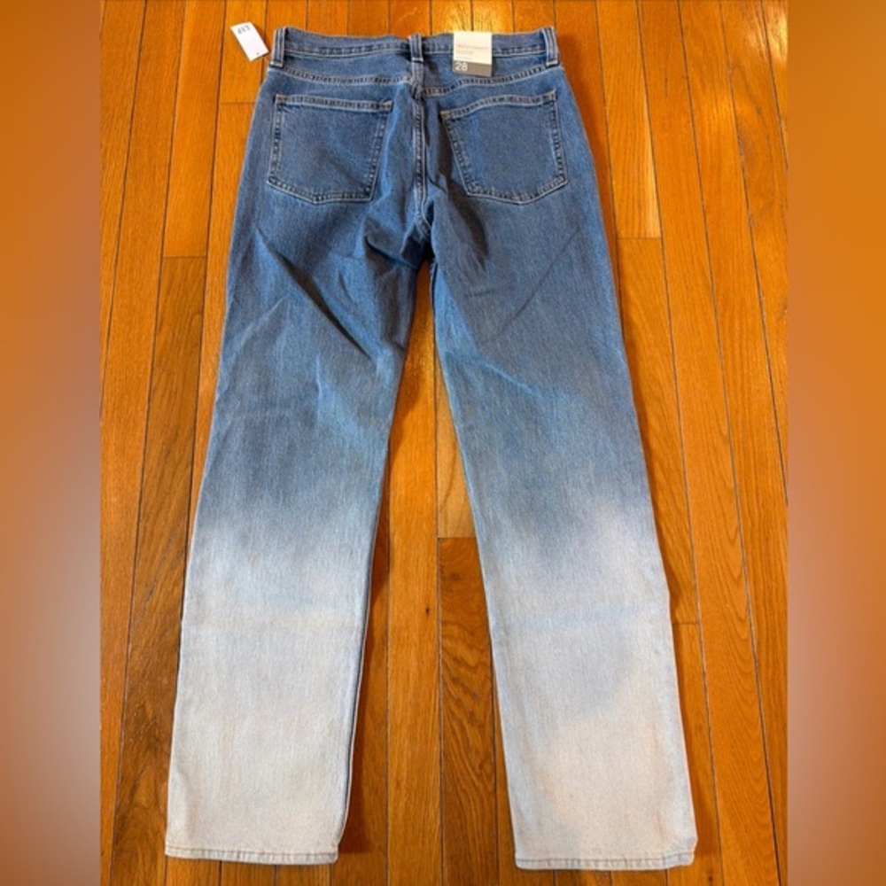New NWT $90 Gap Faded High Rise 90s Straight Blue Denim Jeans Sz 28 / 6